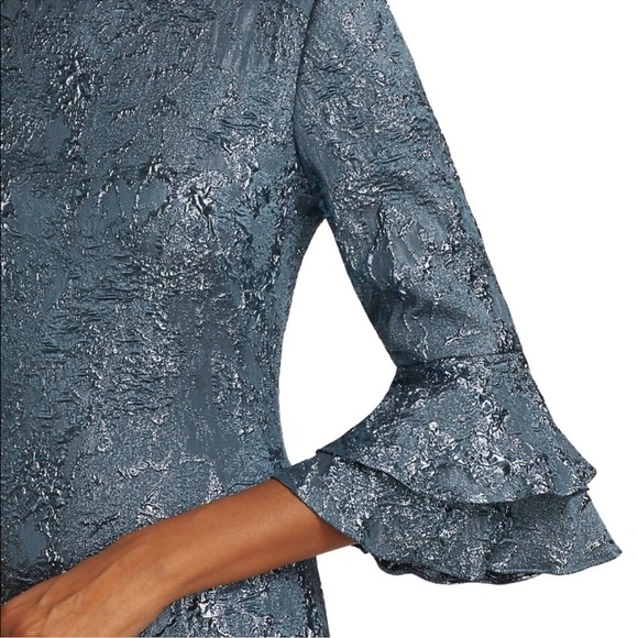 Theia Cloque Bell Sleeve Cocktail Dress 12 French Blue Back Zip Lightweight $695 - Picture 4 of 10